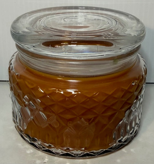 Amber Vanilla Scented Candle